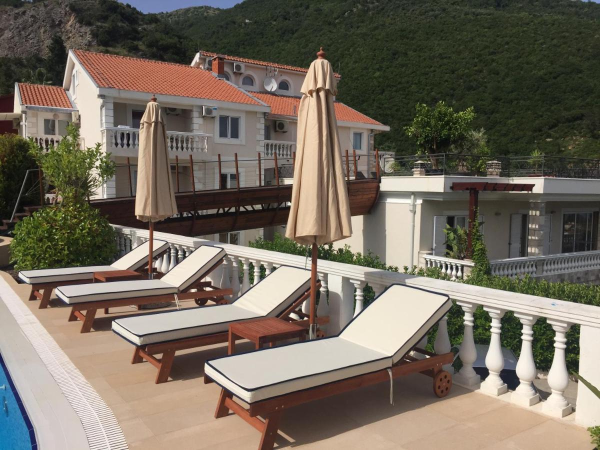 Monte Aria Panorama Suites Herceg Novi Exteriér fotografie