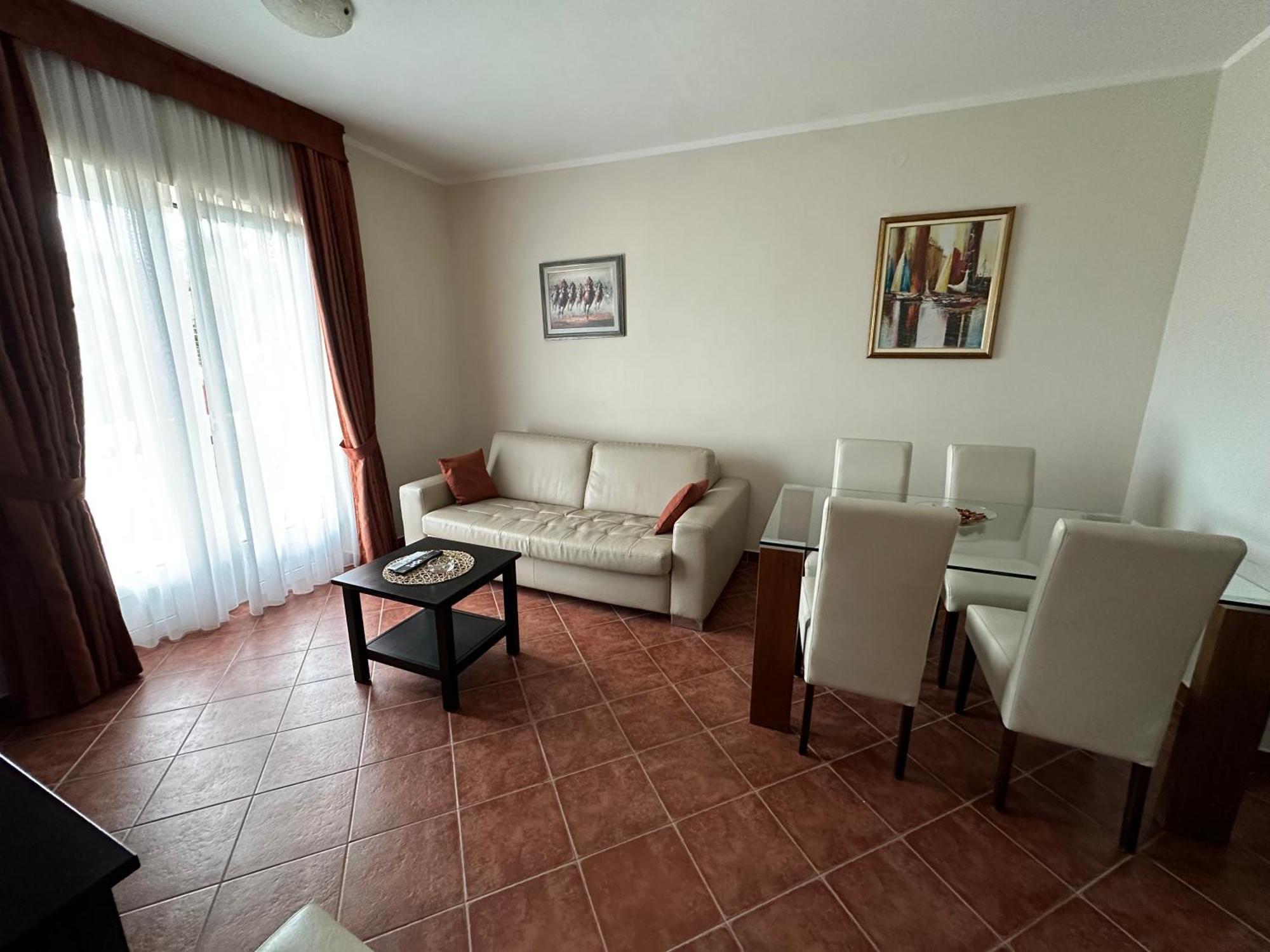 Monte Aria Panorama Suites Herceg Novi Pokoj fotografie