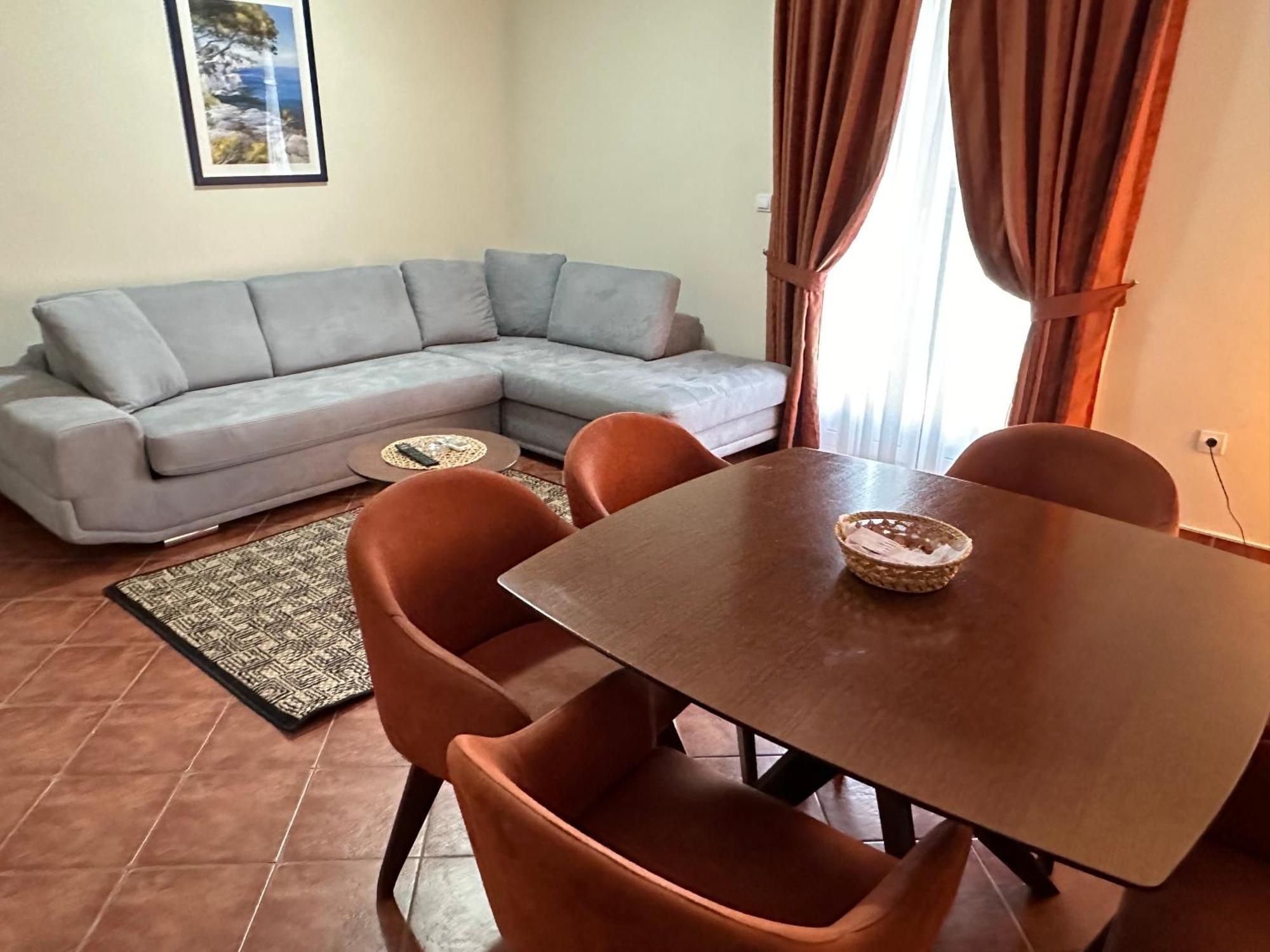 Monte Aria Panorama Suites Herceg Novi Pokoj fotografie