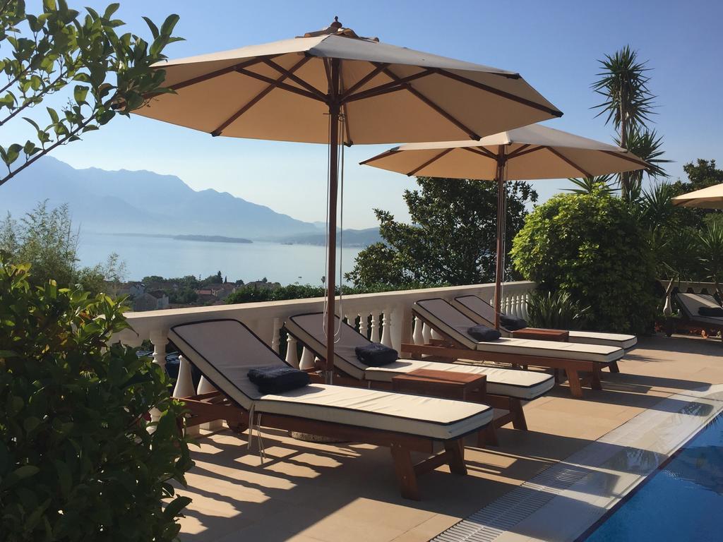 Monte Aria Panorama Suites Herceg Novi Exteriér fotografie